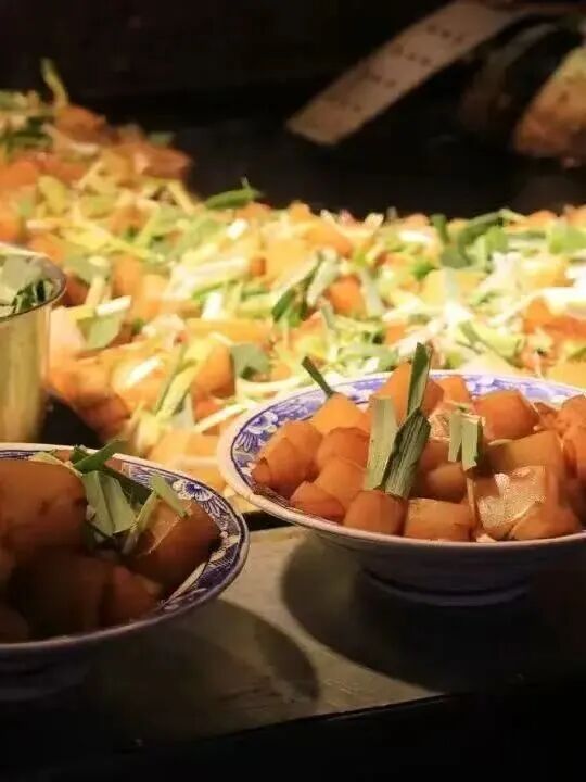 热炖小吃